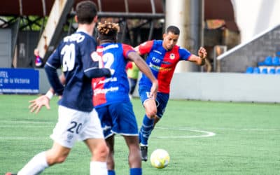 El Langreo vence y se aleja del play out