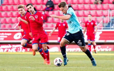El Langreo le planta cara al Numancia