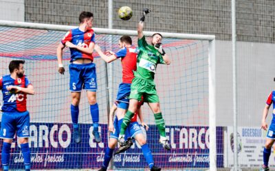 El filial cae en un partido disputado