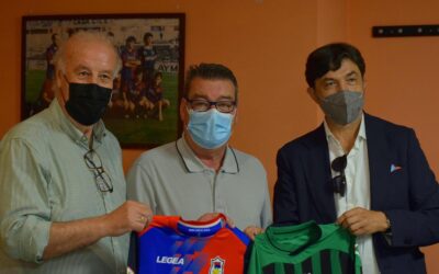 Vicente del Bosque homenajea a Junquera en Ganzábal