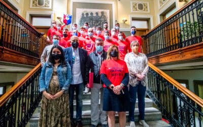 EL AYUNTAMIENTO RECIBE AL FILIAL TRAS SU ASCENSO