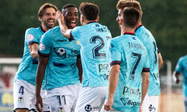 Dorian prolonga la imbatibilidad del UP Langreo