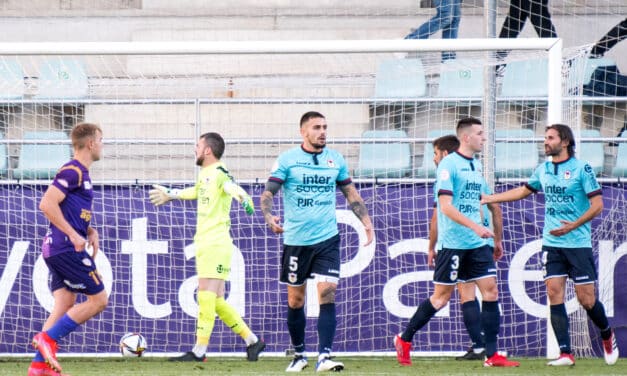 El Palencia frena la racha del UP Langreo