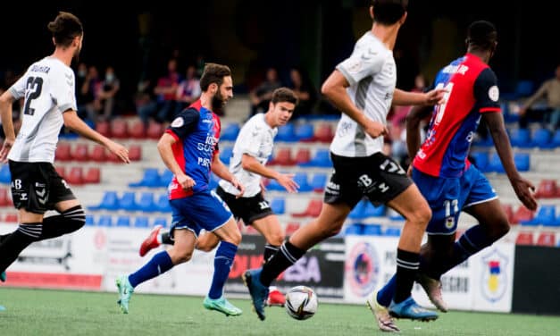 El UP Langreo busca el playoff en La Albuera
