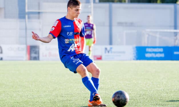 Tablas en el derbi juvenil