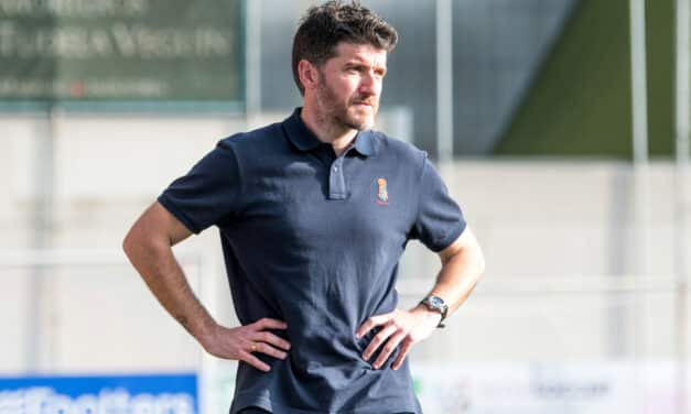 Samuel Baños deja de ser entrenador del UP Langreo