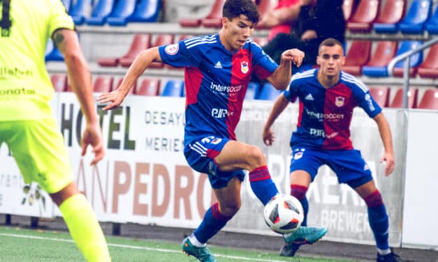 <strong>Óscar Fernández se desvincula del UP Langreo</strong>