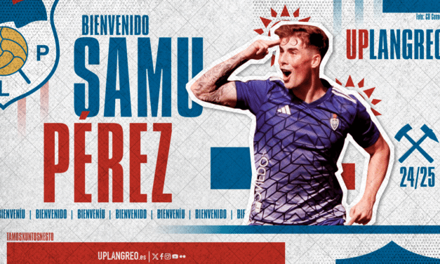 Samu Pérez, verticalidad para el ataque del UP Langreo