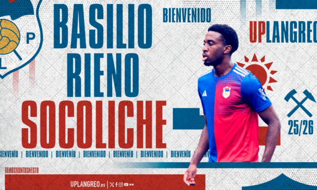 Basilio Rieno Socoliche, desborde para el ataque del UP Langreo